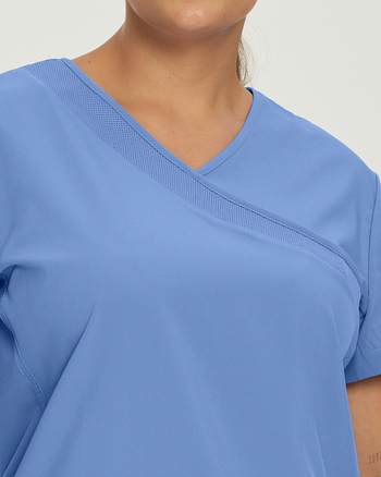 Photo of 748 Details 1